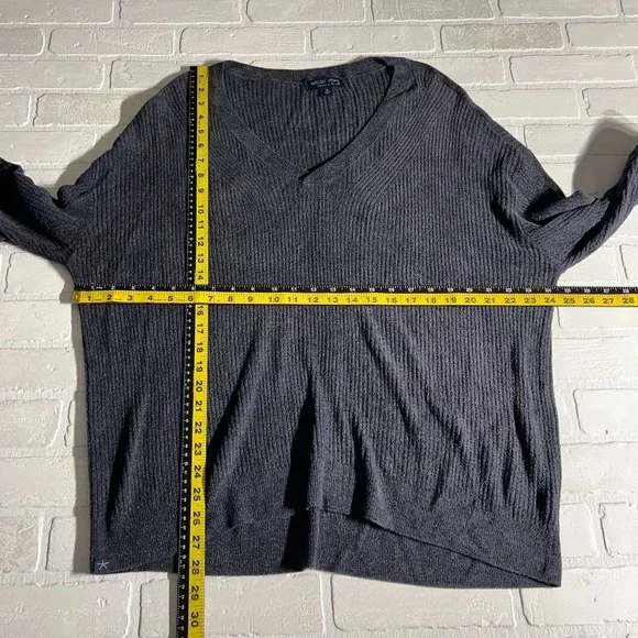 BAREFOOT DREAMS Tunic Sweater Womens 1X Gray Navy Cozy‎ Chic Ultra Lite V-Neck - Picture 2 of 8